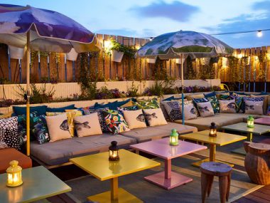 rooftopbar mama shelter paris terrace tables
