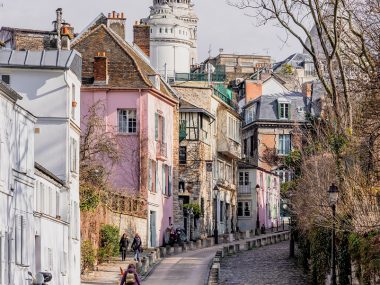 Paris romantic streets