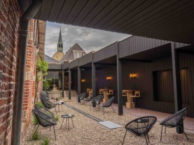 Binnentuin Hotel Abdij Dokkum